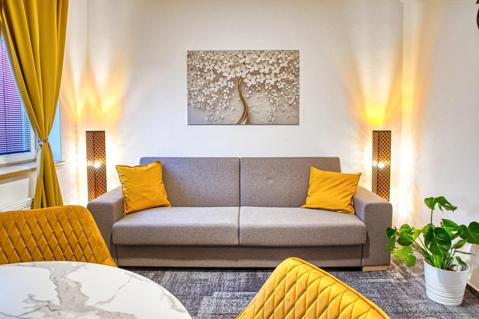 Narodni Dum Podborany Hotel ภายนอก รูปภาพ